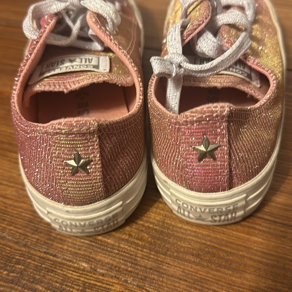 Pink sparkly converse - Picture 5 of 9